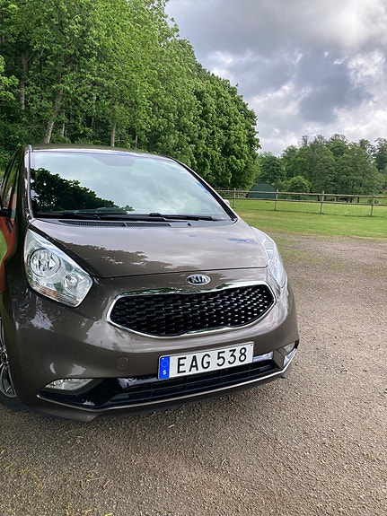 Kia Venga 2 of 5