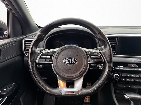 Kia Sportage 15 of 30