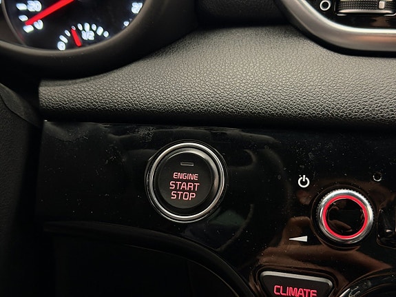 Kia Sportage 17 of 30
