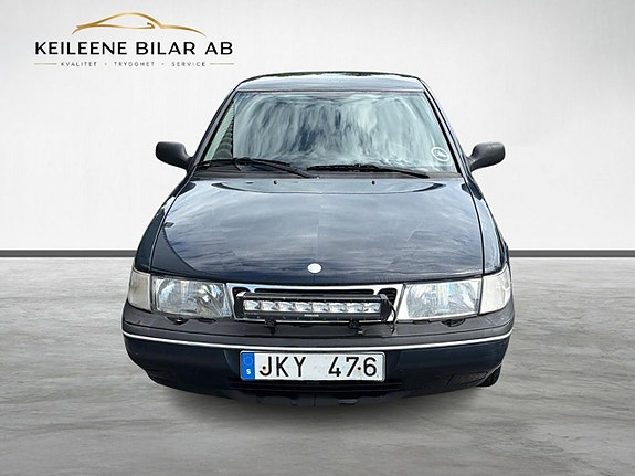 Saab 900 3 of 23