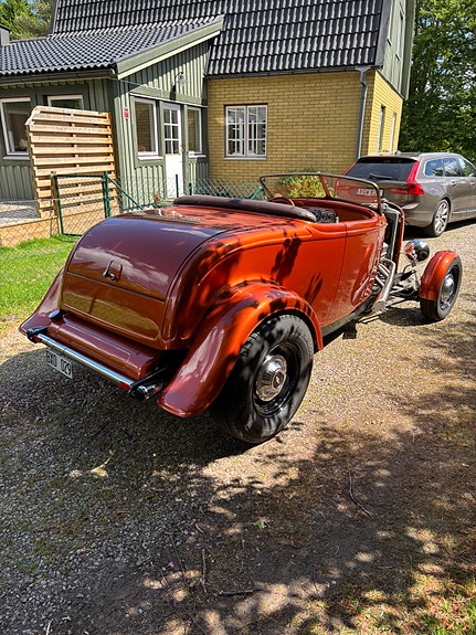 Ford B 3 of 5