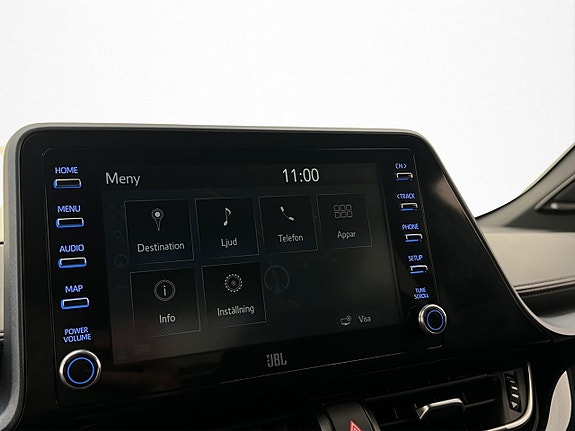 Toyota C-HR 18 of 30