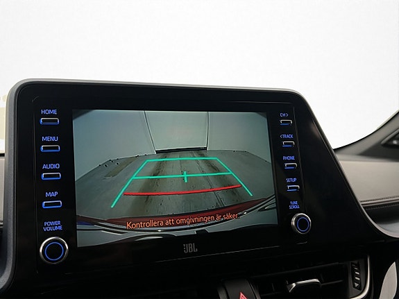 Toyota C-HR 20 of 30