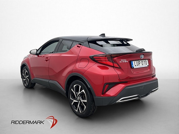 Toyota C-HR 4 of 30