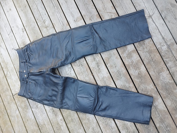 Product image 24 of 28
