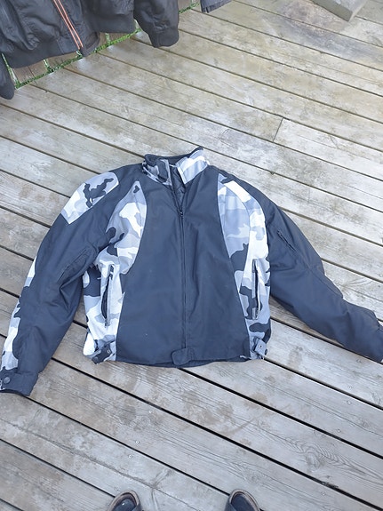 Product image 20 of 28