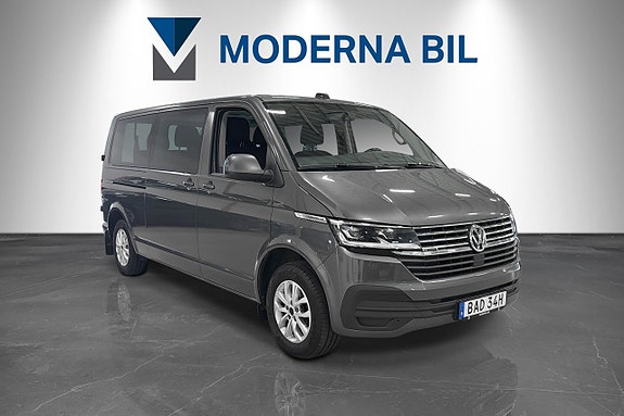 Volkswagen Caravelle 8 of 21