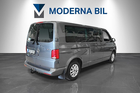 Volkswagen Caravelle 6 of 21