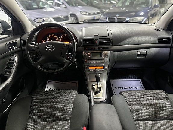 Toyota Avensis 13 of 13