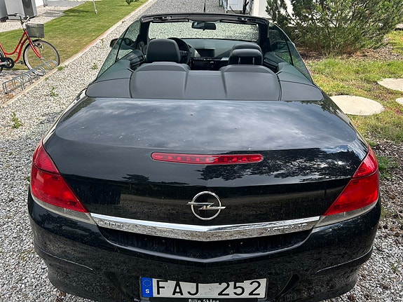 Opel Astra 3 of 5