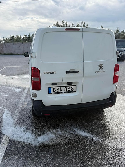 Peugeot Expert 5 of 5