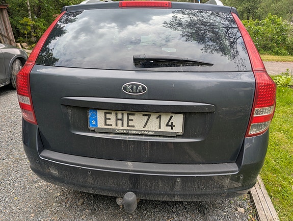 Kia Ceed 4 of 4