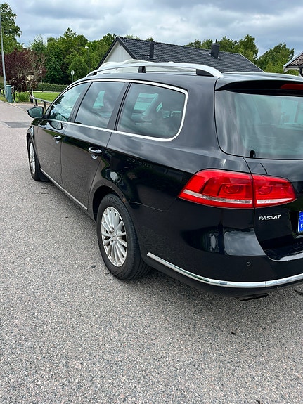 Volkswagen Passat 3 of 5