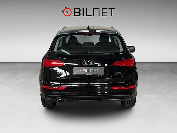 Audi Q5 4 of 5