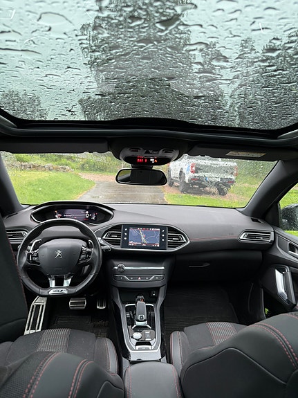 Peugeot 308 SW 5 of 5