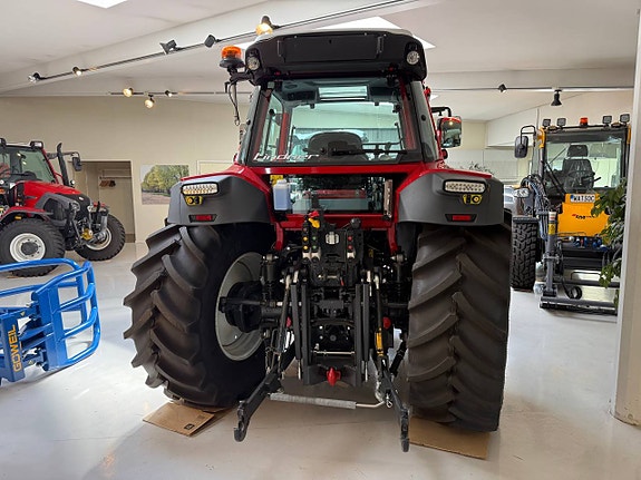 Lindner Traktor Lintrac 80 3 of 3