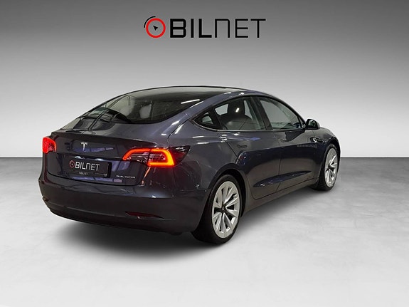 Tesla Model 3 2 of 15