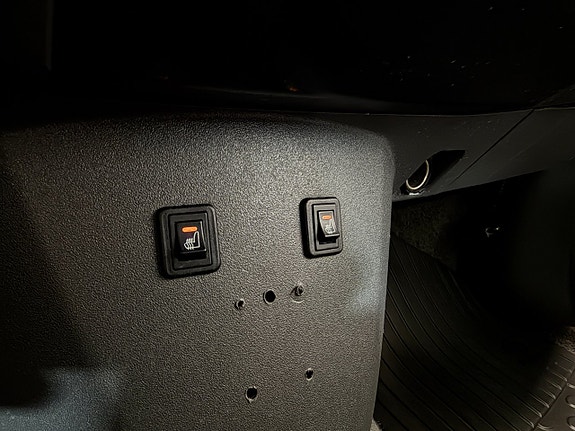 Toyota Prius 24 of 30