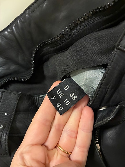 Product image 8 of 9