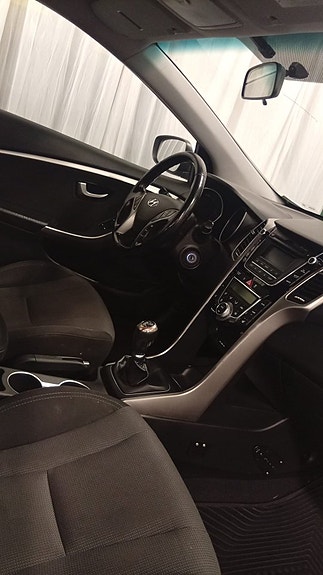 Hyundai i30 6 of 7