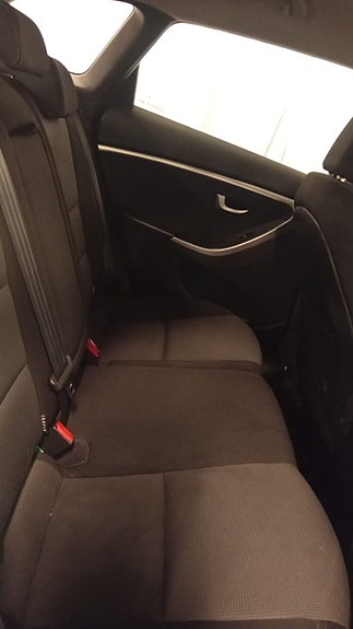 Hyundai i30 7 of 7