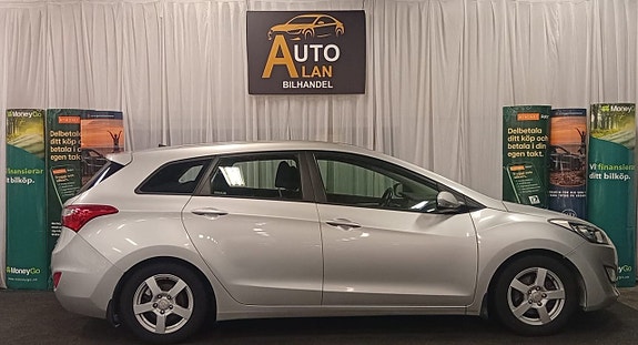 Hyundai i30 3 of 5