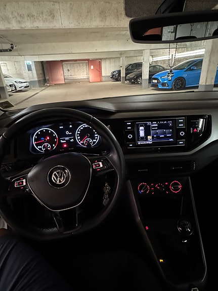 Volkswagen Polo 8 of 10