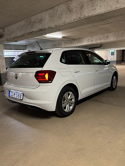 Volkswagen Polo 5 of 5