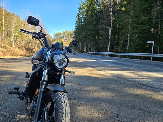Kawasaki Vulcan S 3 of 5