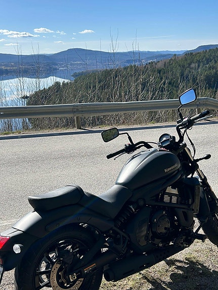 Kawasaki Vulcan S 2 of 5
