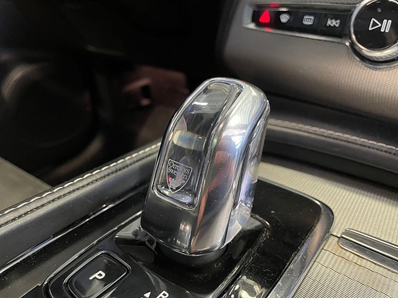 Volvo XC90 18 of 26