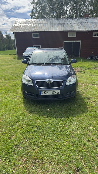 Skoda Fabia 3 of 5