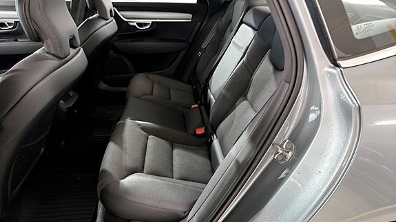 Volvo S90 9 of 12