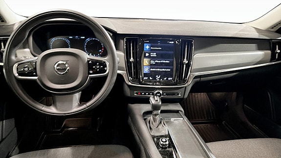 Volvo S90 7 of 12