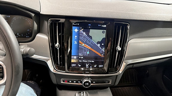 Volvo S90 11 of 12