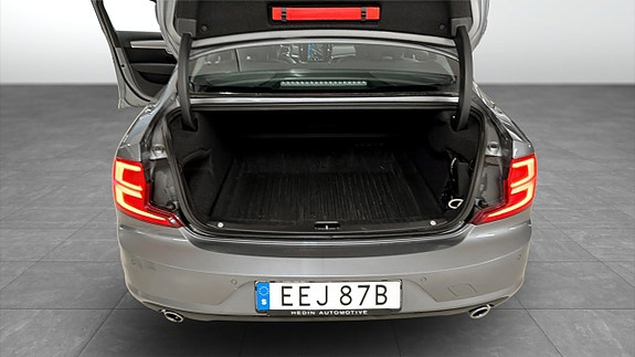 Volvo S90 12 of 12