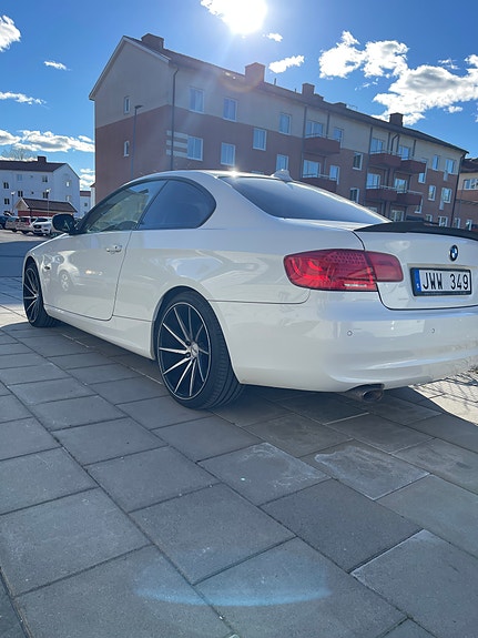 BMW 320d 5 of 5