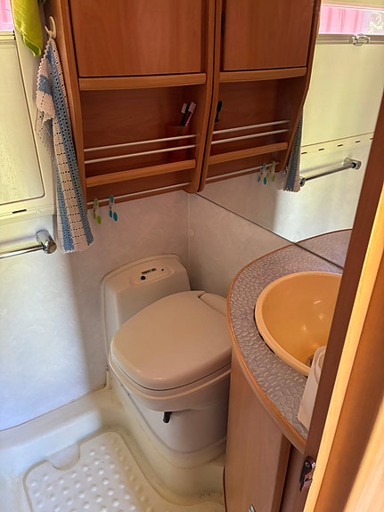 Chausson 4 of 5