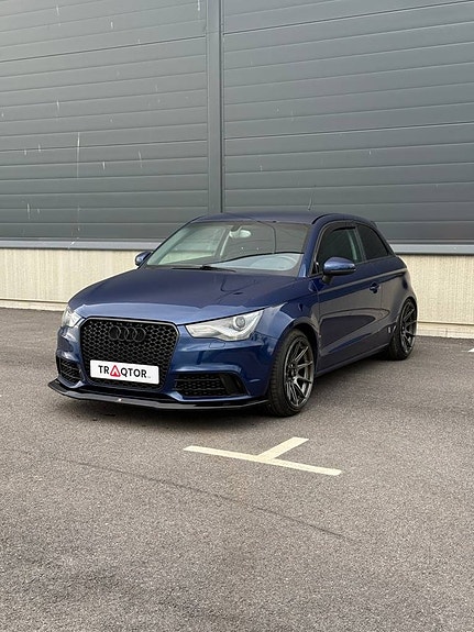 Audi A1 3 of 5