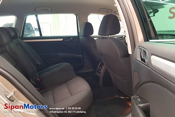 Skoda Superb 11 of 21