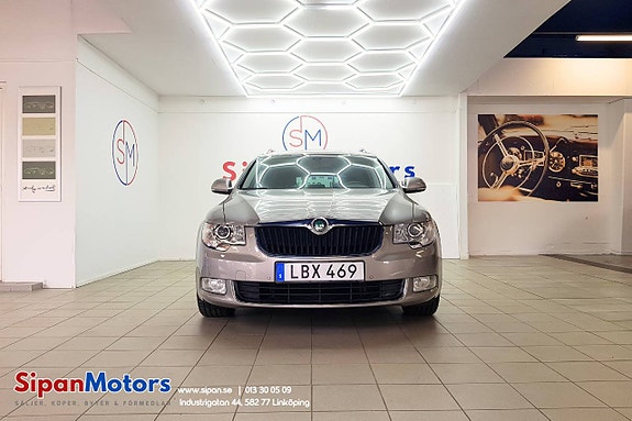 Skoda Superb 6 of 21