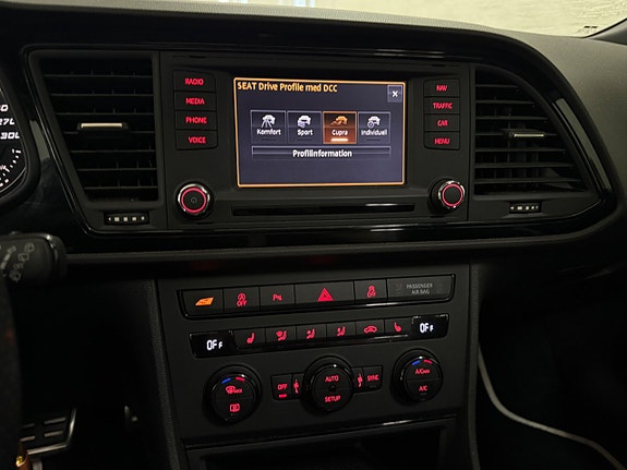 Seat Leon 17 of 21