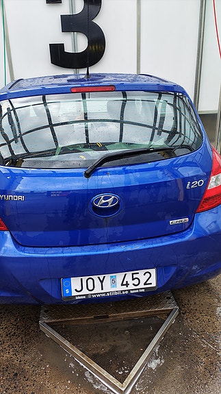 Hyundai i20 11 of 15