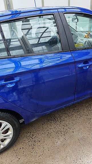Hyundai i20 8 of 15