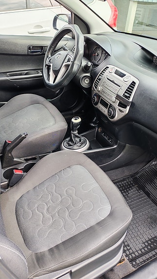 Hyundai i20 5 of 5