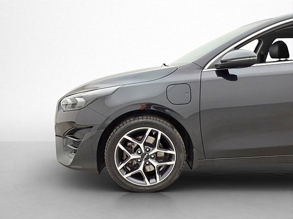 Kia Ceed 10 of 30