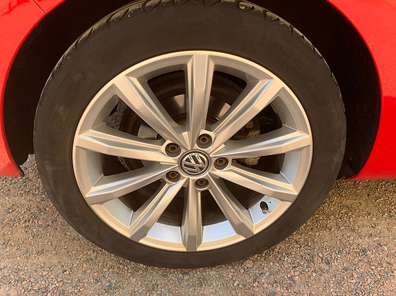 Volkswagen Golf VI 9 of 12