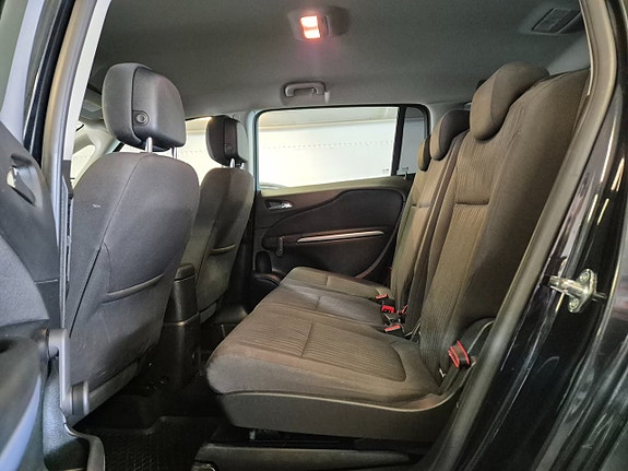 Opel Zafira Tourer 13 of 15