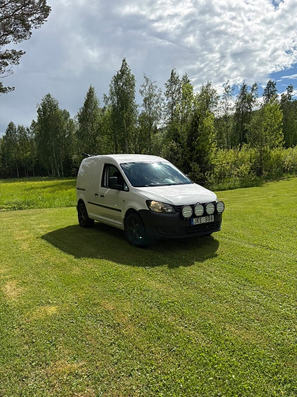 Volkswagen Caddy 4 of 5