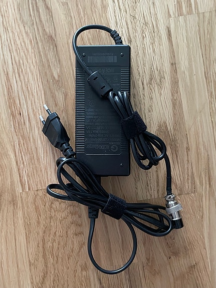 Product image 9 of 9